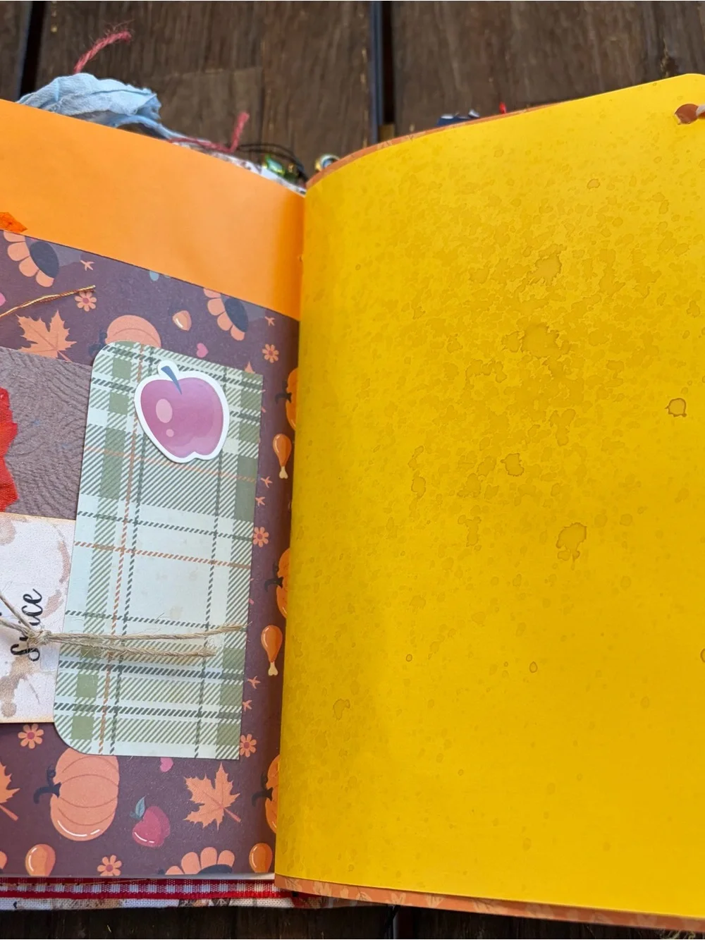 Fall Autumn Junk Journal Thanksgiving Leaves Gratitude Softcover Decorated 3 Sig